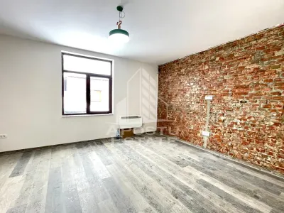 Casa la curte comuna - zona UTA - foto 4