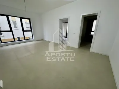 Apartament cu 2 camere, etaj 1, zona Planetelor - foto 3