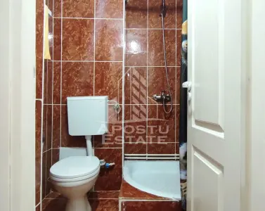 Apartament 4 camere, centrala proprie, zona Miorita - foto 20