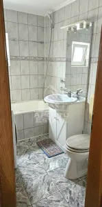 Apartament cu 3 camere, in Zona Fortuna, Arad. - foto 13