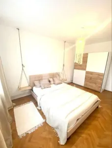Apartament cu 4 camere, pretabil pentru muncitori, Spitalul Judetean - foto 6