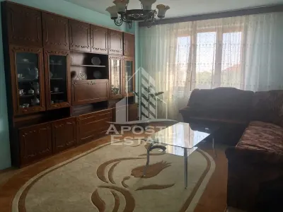 Apartament cu 4 camere de vanzare, etaj intermediar, Mircea cel batran - foto 5