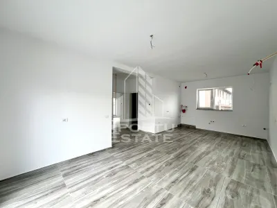 Casa individuala de vanzare pe parter, curte proprie, zona Sanandrei - foto 1