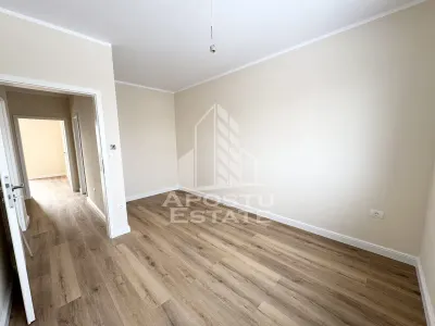 Duplex cu perete dublu, 4 camere si 3 bai finalizat, toate utilitatile - foto 22