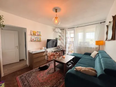 Apartament 2 camere, renovat, etaj 8, panoramica, Stadion - Hunedoara - foto 5
