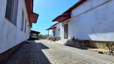 Casa de vanzare in Ineu formata din 2 cladiri - foto 5