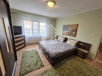 Casa in Pesac – 288 m², 2 locuinte, oportunitate rara - foto 12