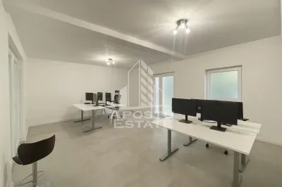 Spatiu comercial 104mp, 4 locuri de parcare, Dumbravita - Dumbravita