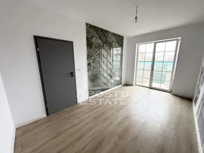 Apartament cu 2 camere decomandat si gradina de 35 mp la asfalt Giroc - foto 3