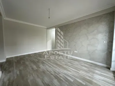 Apartament cu 2 camere si curte bucatarie separata in Giroc la asfalt - foto 8