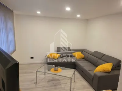 Casa desfasurata pe doua niveluri,zona Podgoria - foto 2