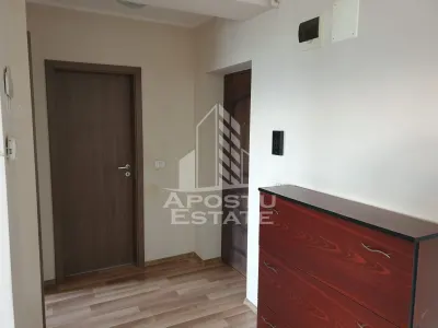 Apartament cu 2 camere de inchiriat, localitatea Giroc - foto 6
