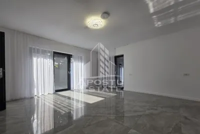 Casa pe parter, individuala de vanzare, 5 camere, 3 bai, Girocului - foto 2