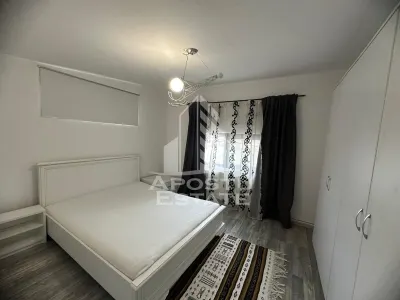Casa individuala cu 4 camere,2 bai,mobilata,Calea Lipovei - foto 23