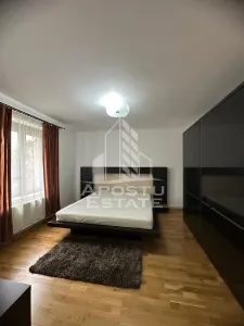 Casa individuala cu 4 camere,2 bai,mobilata,Calea Lipovei - foto 9