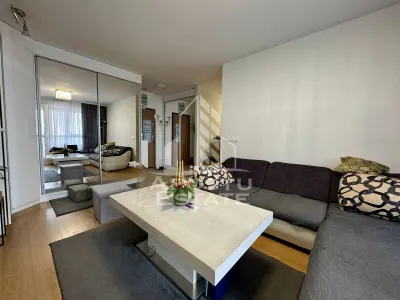 Apartament cu 3 camere, 2 bai, zona Lipovei - foto 2