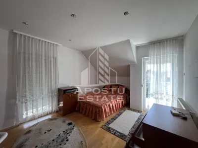 Vila individuala deosebita cu piscina incalzita - foto 11