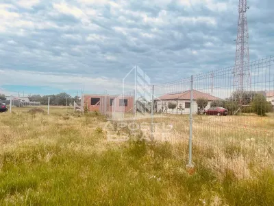Teren Intravilan cu Constructie Zimandu Nou - foto 20