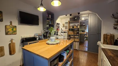 Apartament de vanzare cu 3 camere, mobilat utilat, zona Bucovina - foto 9