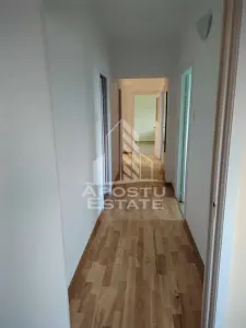 Apartament cu 3 camere, 2 bai,2 balcoane, etaj intermediar,Iuliu Maniu - foto 4