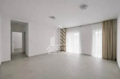 Apartament 2 camere de vanzare, curte proprie, zona Giroc/Braytim - Giroc