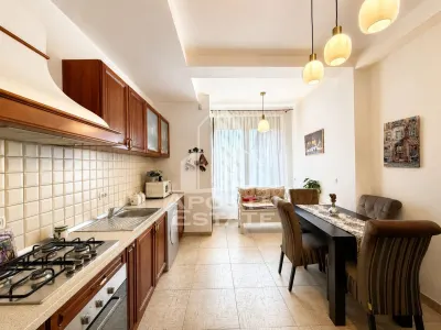 Casa individuala cu gradina si terasa, 6 camere, zona Mehala - foto 6