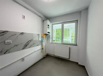 Tatarsi, 2 camere decomandate, etaj 2, renovat, 99900euro - foto 6