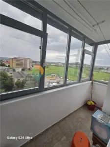 Podu Ros, 2 camere decomandate, 60 mp, etaj intermediar, bloc fara risc - foto 4