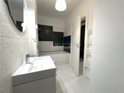 Prima Inchiriere! Studio, 60mp, in Bloc Nou, langa Colina - foto 7
