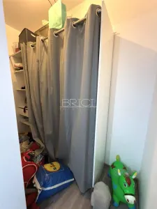 Casa, 90mp, 3 camere, 3 bai, cu Garaj si Curte - foto 11