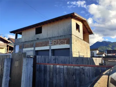 Casa, 240mp, Curte 320mp, Garaj, zona Hanul Domnesc - foto 4