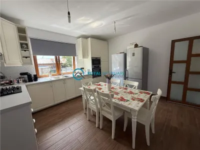 Royal Imobiliare - Vanzare Vila zona Boldesti Scaieni - foto 9