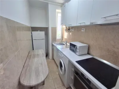 Apartament 2 camere balcon zona Cedonia - foto 3