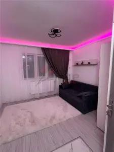 Vanzare camera camin renovata complet - Iasi