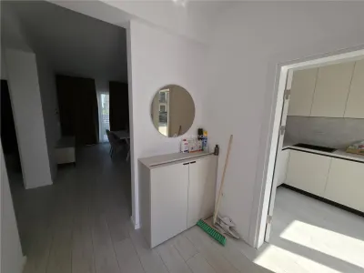 Casa parter - Tunari - 3 camere - 2 bai - 102 mp - prima inchiriere - foto 7