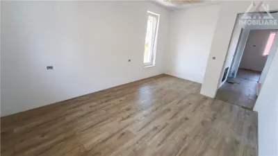 Casa Rediu/Valea Lupului 4 camere, 3 bai, Incalzire pard, ASFALT! - foto 7
