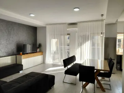 Baia Mare Chirie Apartament 3 camere bloc nou cu lift si parcare - foto 2