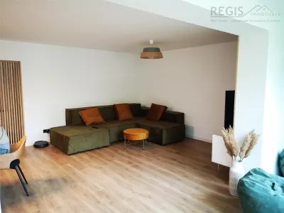 Apartament Ultracentral cu Vedere asupra Centrului Vechi | 107 mp - Brasov