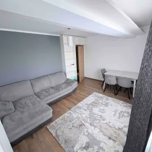 Apartament 2 camere decomandat – CUG| Parcare | Balcon | 480 € - Iasi