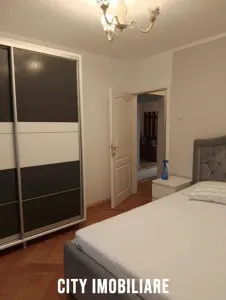Apartament 3 camere, decomandat, parcare, zona Iulius Mall. - foto 2