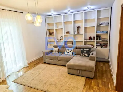 Apartament cu 3 camere, 2 bai, zona Tatarasi - Iasi