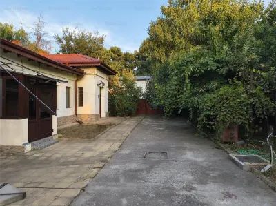 Vanzare casa Dobroesti | 1070 teren deschidere 17 ml la Lac | casa + anexe 325mp construiti | - foto 18