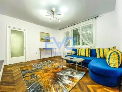 Apartament cu 3 camere de inchiriat, centrala termica, zona Copou - Iasi