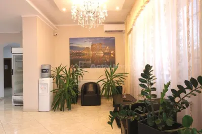 VANZARE - CLADIRE COMERCIALA  -  HOTEL - PRETABIL SI  PENTRU  AZIL - RAHOVA - MARGEANULUI - ANTIAERIANA  -- 17 CAMERE -  550000E  -   COMISION 0 ! - foto 2