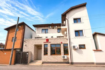 VANZARE - CLADIRE COMERCIALA  -  HOTEL - PRETABIL SI  PENTRU  AZIL - RAHOVA - MARGEANULUI - ANTIAERIANA  -- 17 CAMERE -  550000E  -   COMISION 0 ! - foto 13