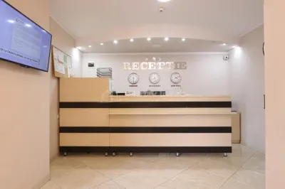 VANZARE - CLADIRE COMERCIALA  -  HOTEL - PRETABIL SI  PENTRU  AZIL - RAHOVA - MARGEANULUI - ANTIAERIANA  -- 17 CAMERE -  550000E  -   COMISION 0 ! - foto 3
