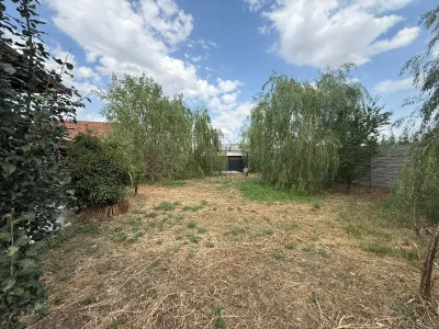 CASĂ INDIVIDUALĂ | TEREN GENEROS | POZIȚIE DE COLȚ | ACCES ASFALTAT | POSIBILITATE DE CONSTRUIRE A UNEI A DOUA CASE - foto 6