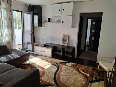 Apartament 2 camere, zona Garii ,renovat,mobilat,109000 Euro - Brasov
