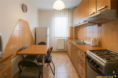 Mobilat si echipat, compozitie ergonomica, pe 3 camere, Ghimbav, Brasov - foto 4