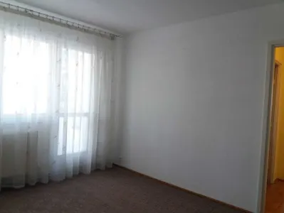 Apartament 2 camere Astra ,etajul 2,liber,86500 Euro - foto 4